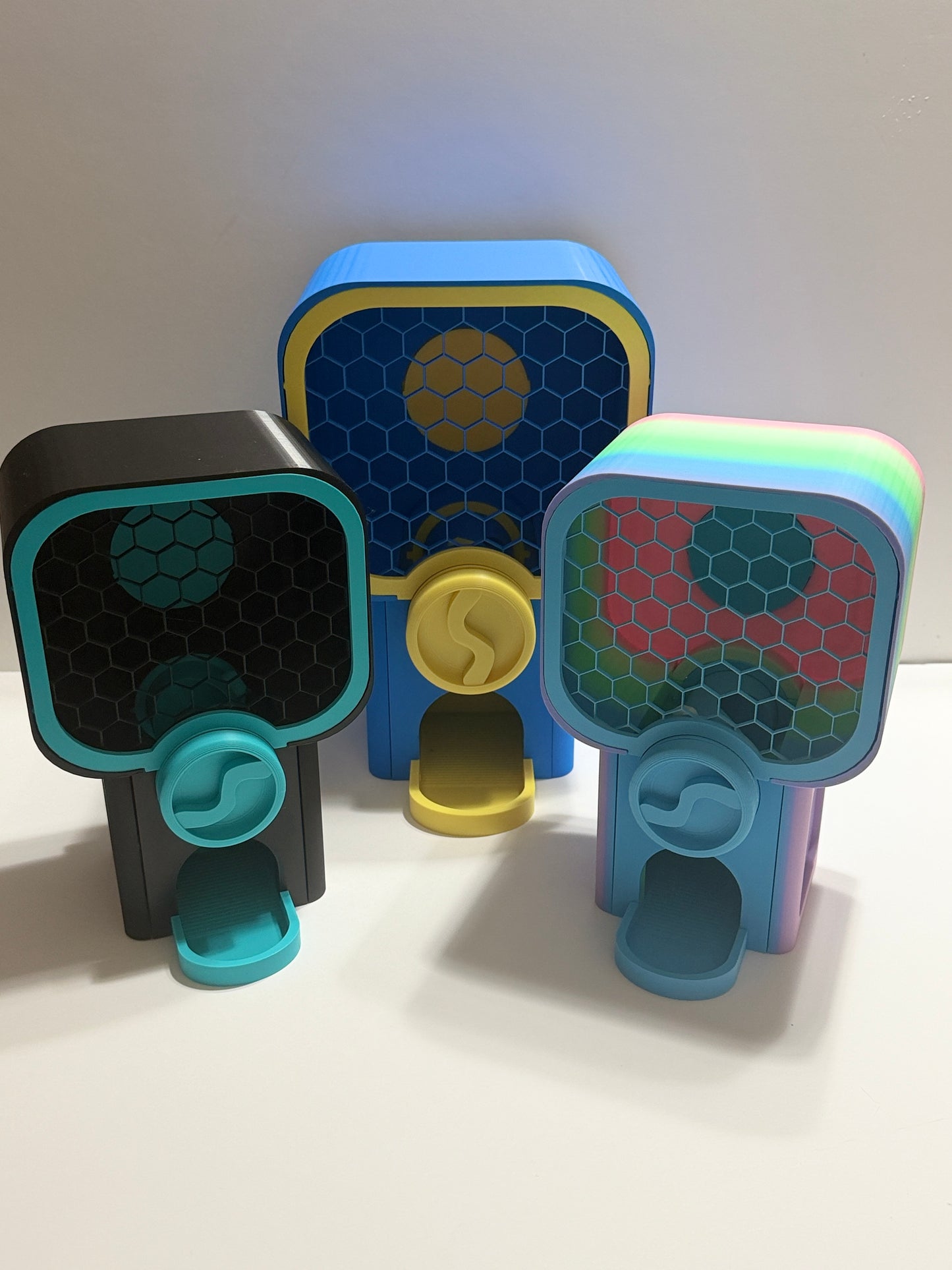 Toy Capsule Vending Machine - Reward Dispenser for Kids, Classrooms, Markets, Capsule Vending, Gacha, Gashapon, Gachapon